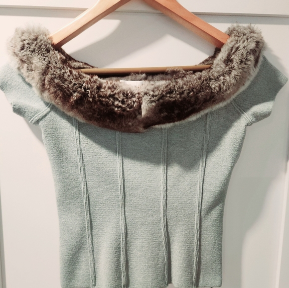 Anna Molinari Knit Slevless Sweater with Chinchilla Fur